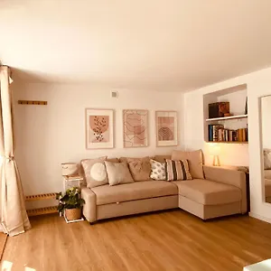 All'osservatorio Apartment